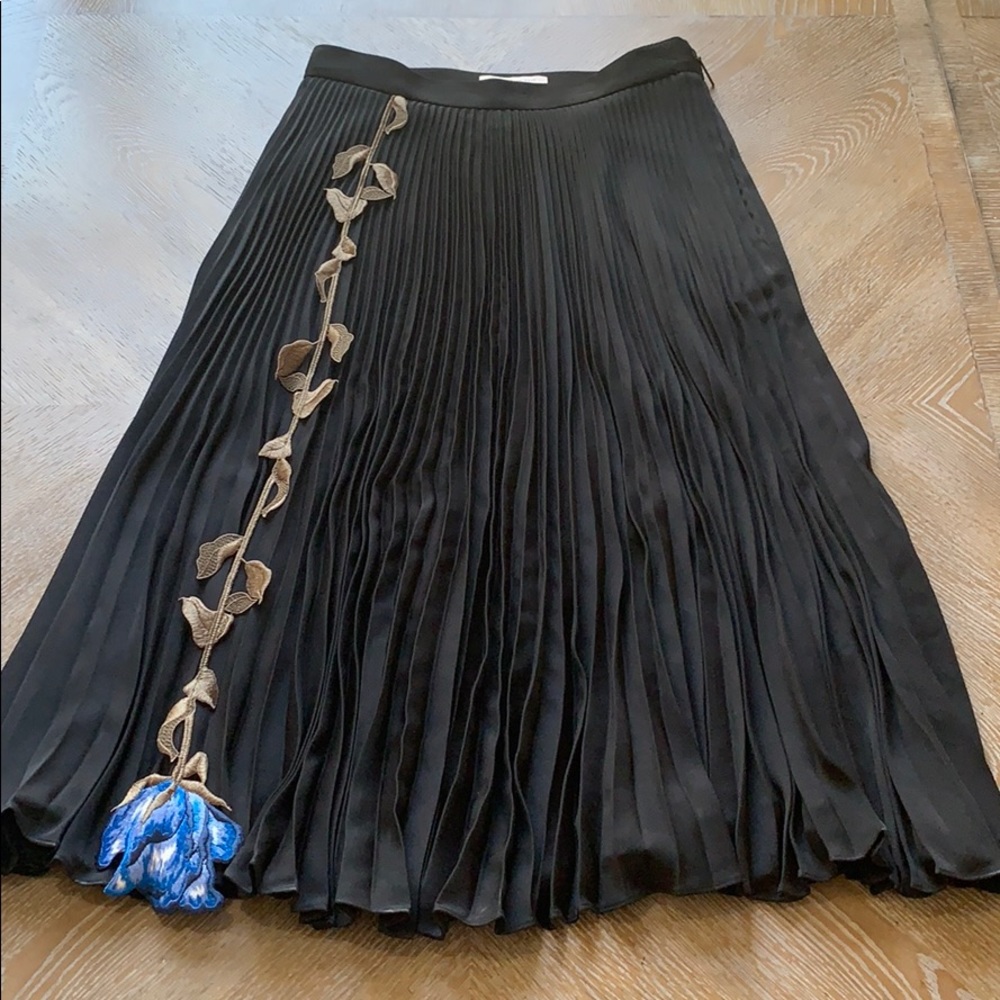 CHRISTOPHER KANE AW16 Embroidered Pleated Floral Skirt 8 - Picture 6 of 14